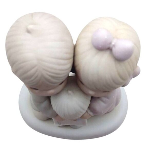 Vintage Precious Moments God Bless The Day We Found You Porcelain Figurine 1986 - Picture 5 of 9